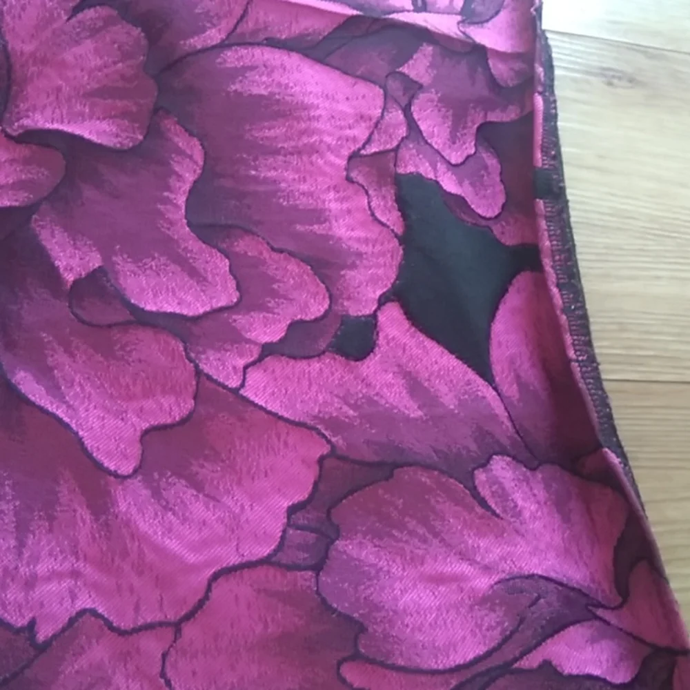 🌟Host Pick! BNWT Review Majestic Bloom dress size 8 - Picture 8 of 8